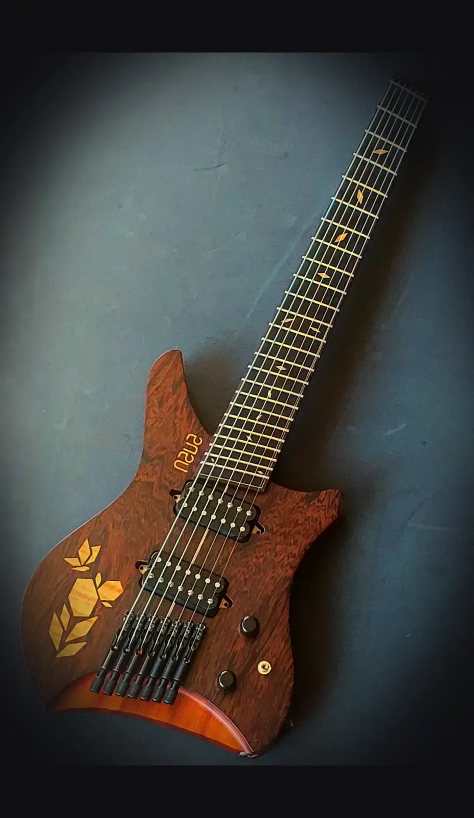 Nava Evell headless guitar, full instrument