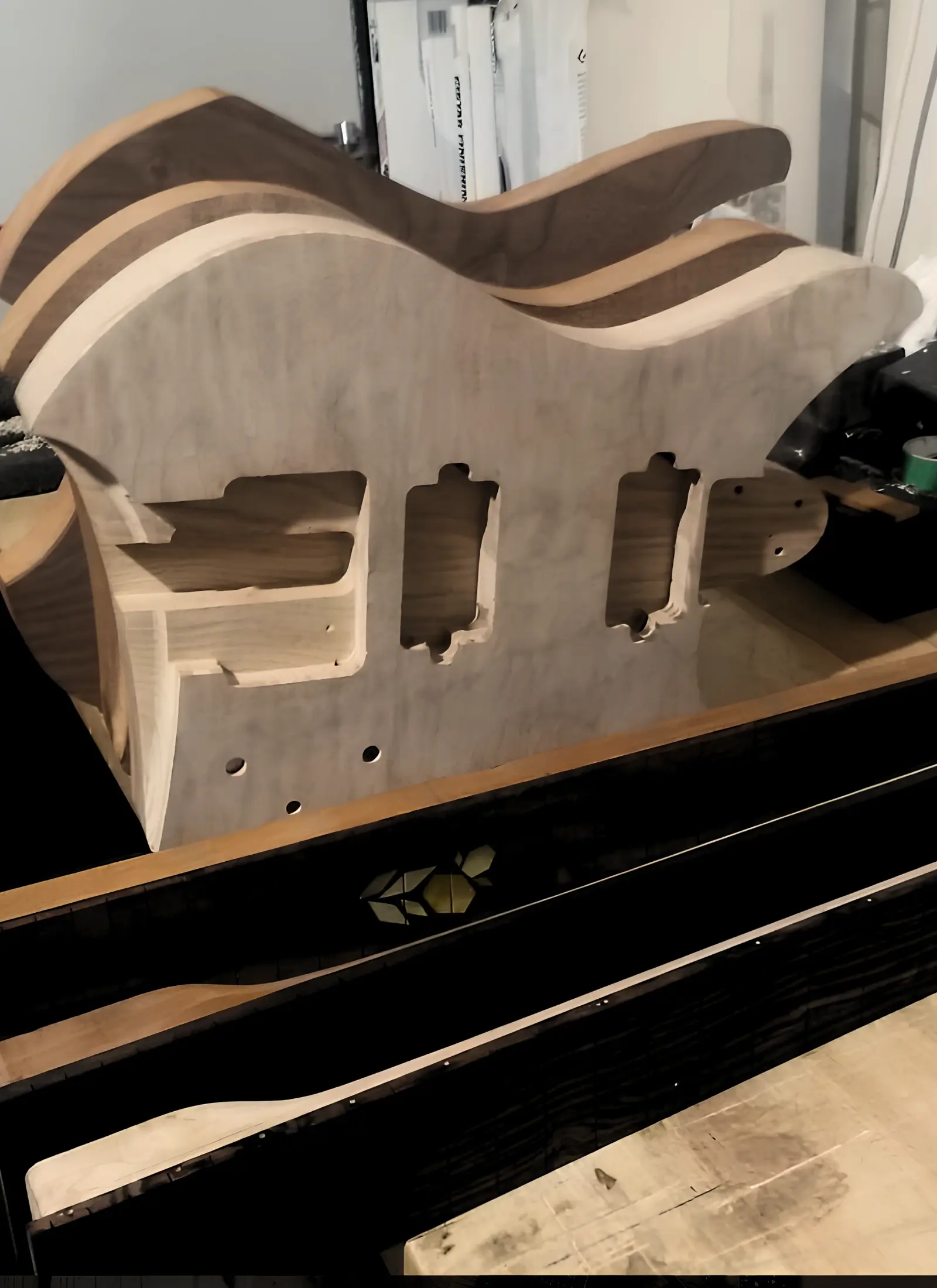 Nava Guitars gallery hero image
